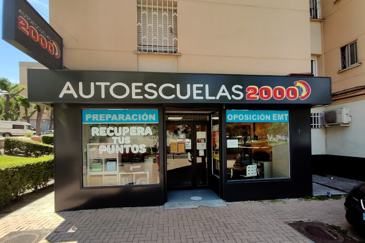 Autoescuela 2000 COSLADA (CENTRAL)