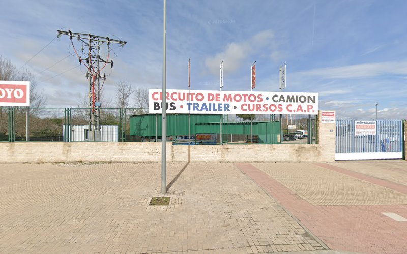 Pistas Autoescuela Arroyo