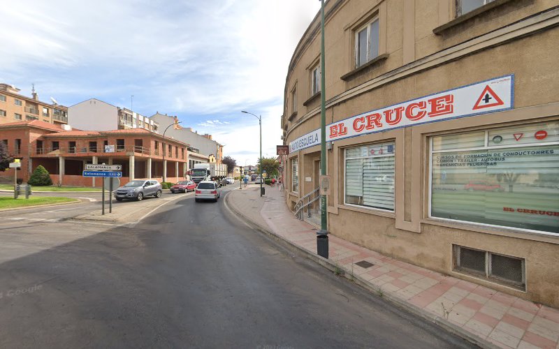 Autoescuela El Cruce