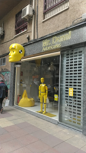 Autoescuela Mr. Dumi