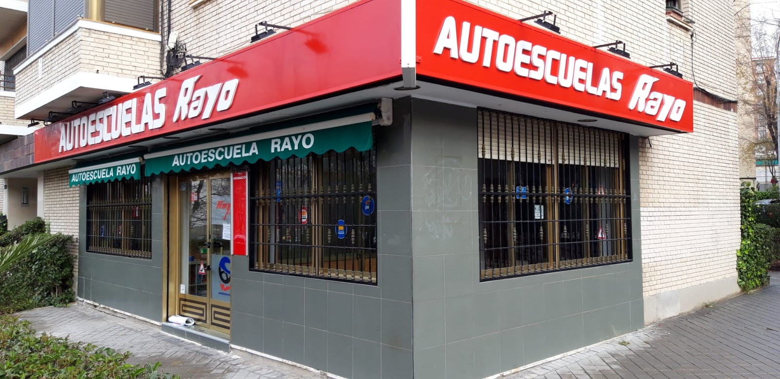 Autoescuela Rayo Moratalaz. Recuperación de Puntos y Sensibilización Madrid