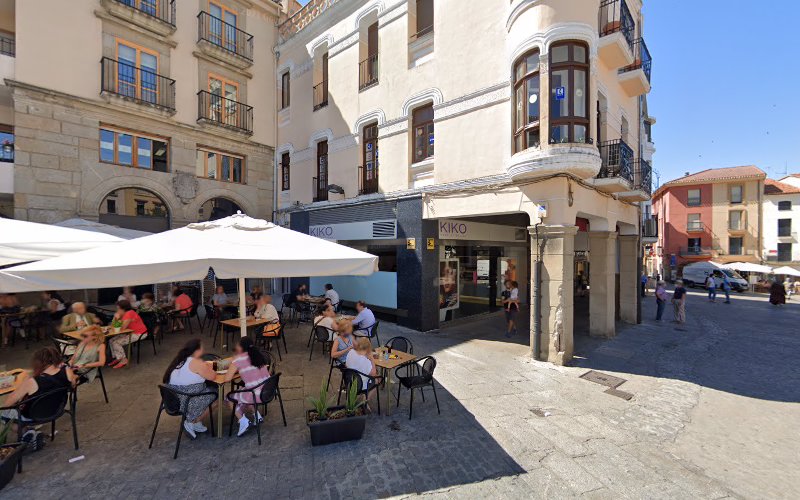 AUTOESCUELA MONFRAGÜE S.L.